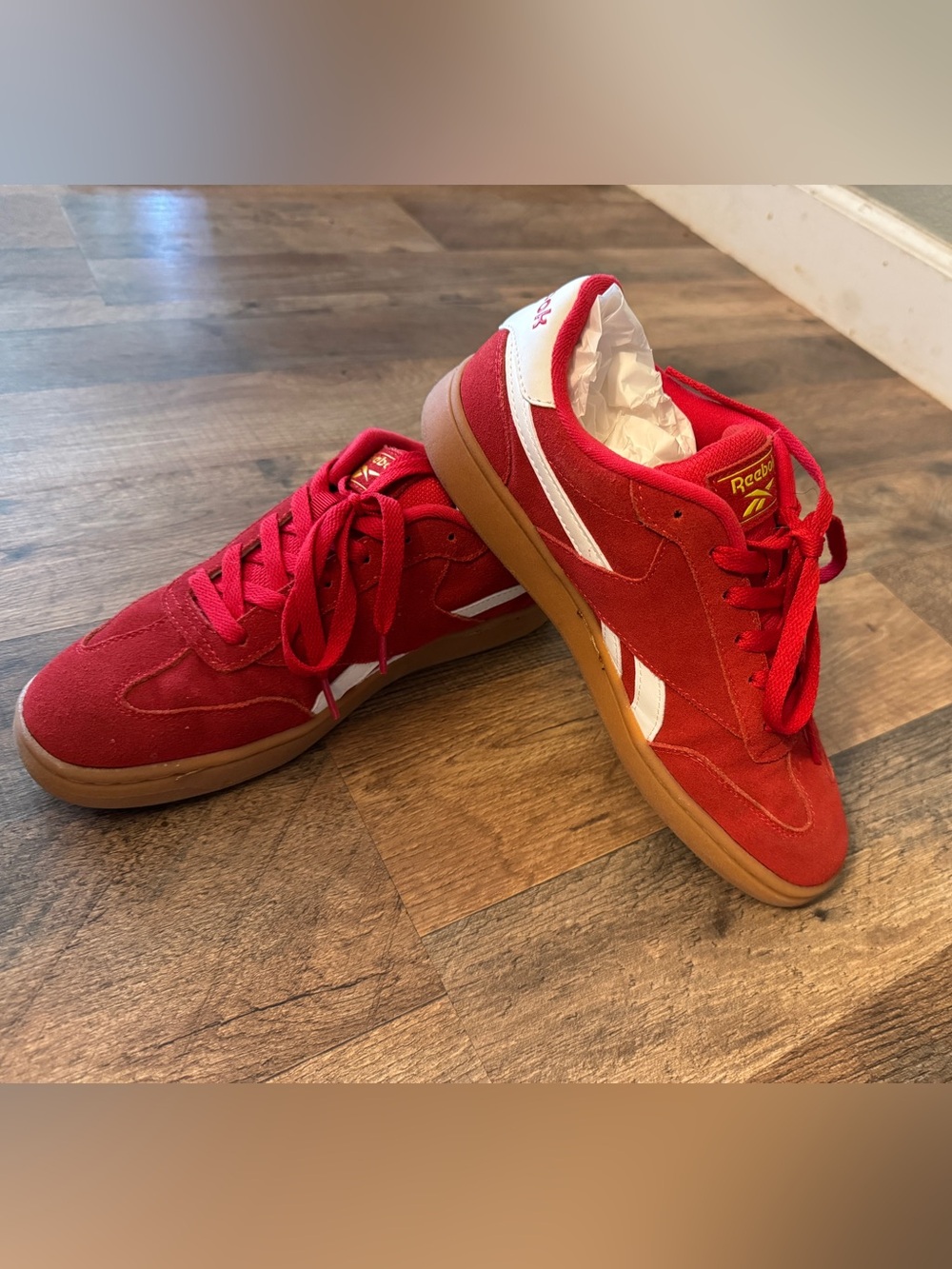WOMEN'S REEBOK FORTE LOUNGER
SNEAKERS